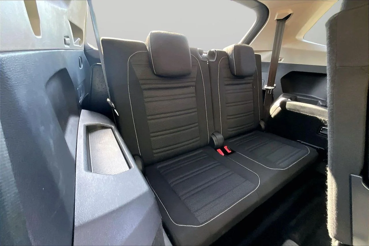 Certified Used 2023  Volkswagen 2.0T S image 23