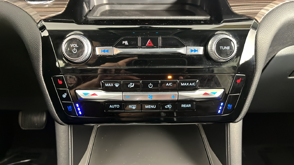 2024 Ford Explorer Limited - Photo 31