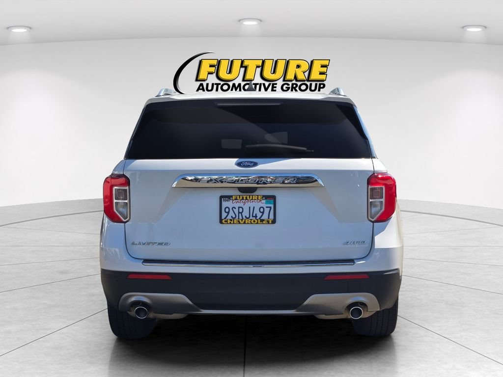 Used 2022 White Ford Limited image 5