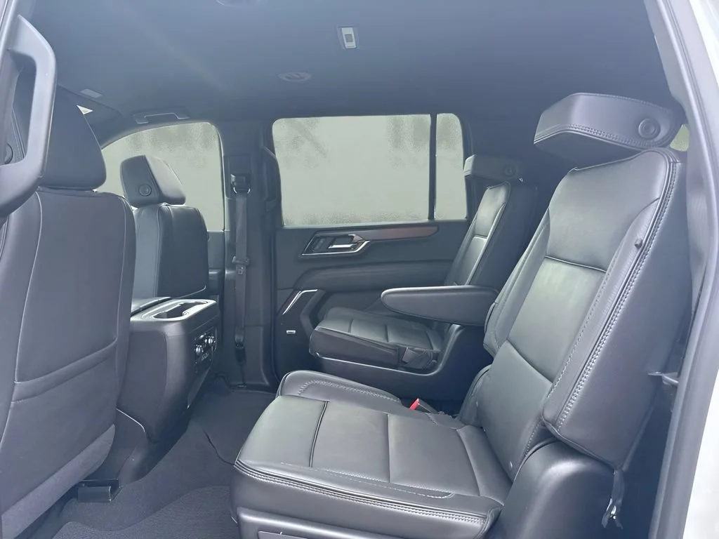 Used 2025 Summit White GMC Denali image 12