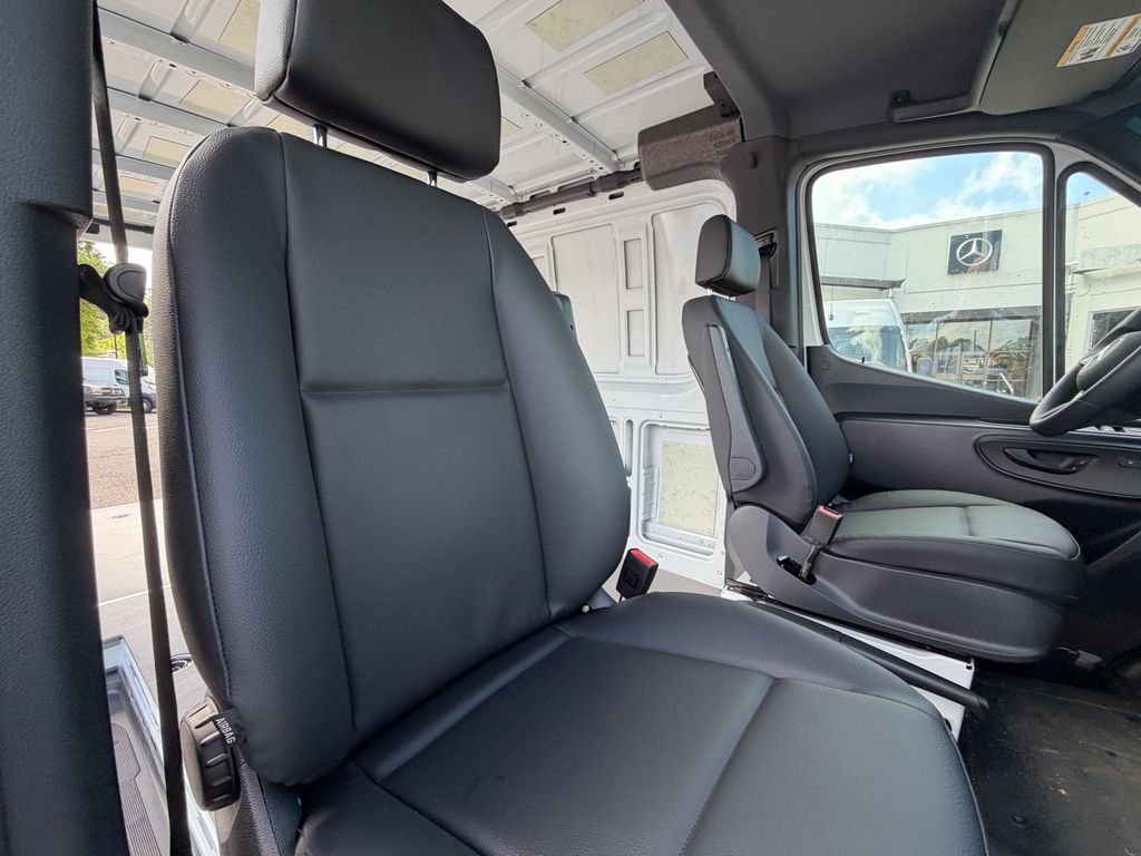 New 2025 Arctic White Mercedes-Benz Cargo 144 WB image 25