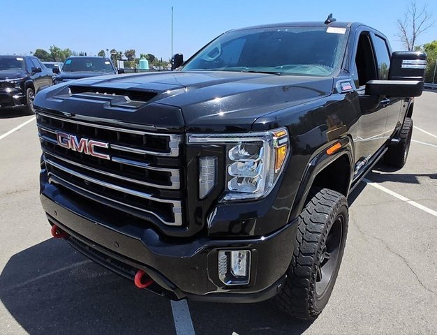 2023 GMC Sierra 2500HD AT4