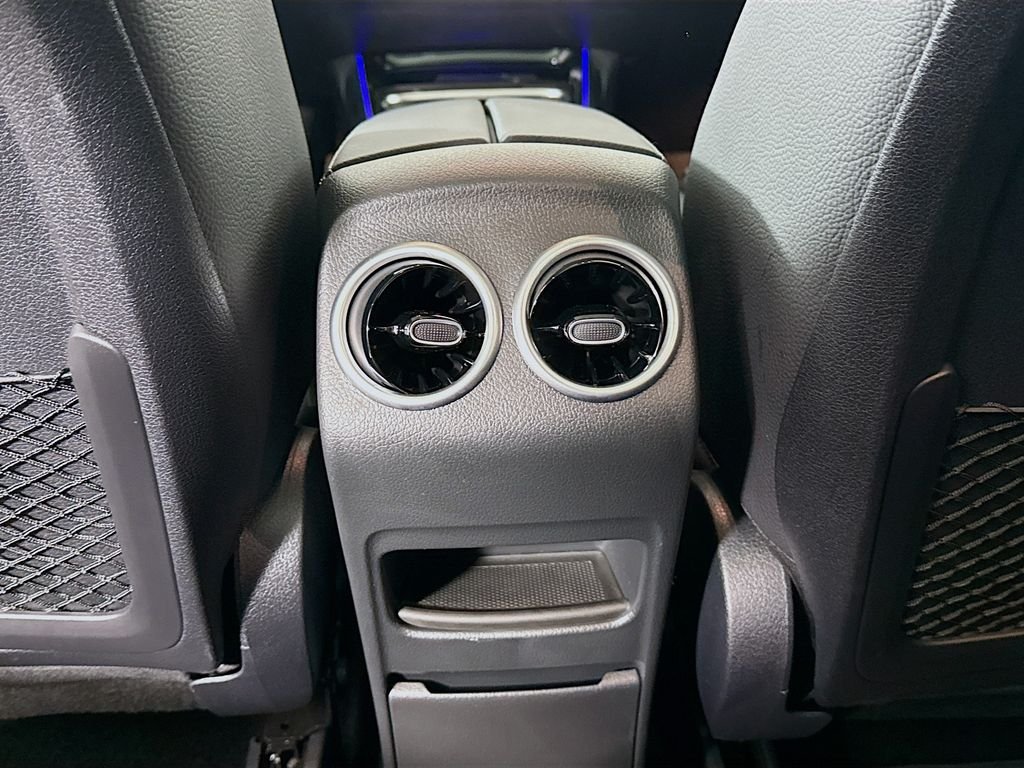 Used 2026 Gray Mercedes-Benz GLB 250 image 26