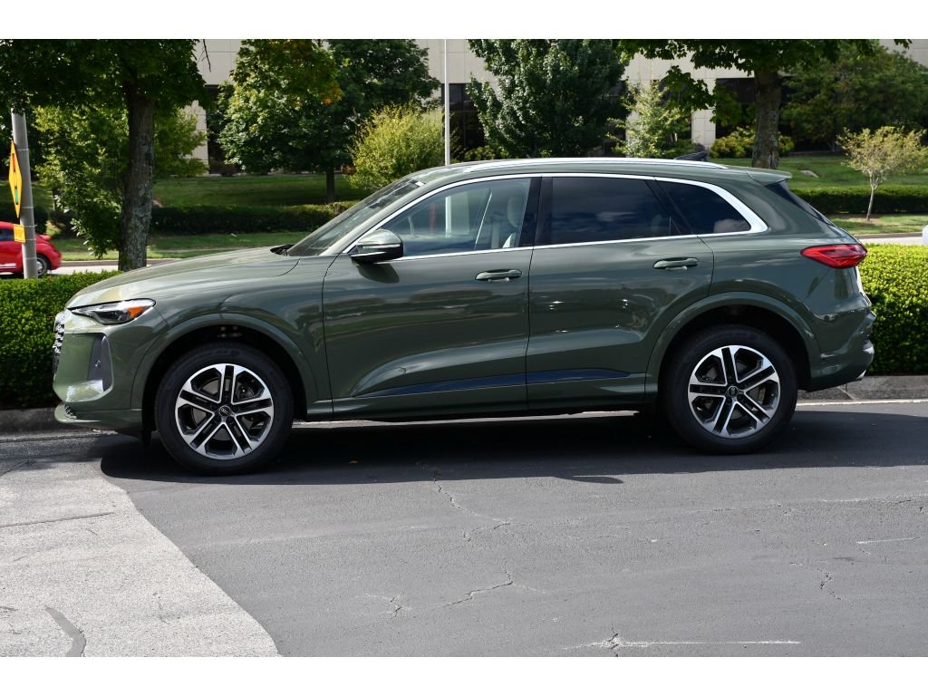 Used 2025 District Green Metallic Audi Premium Plus image 7