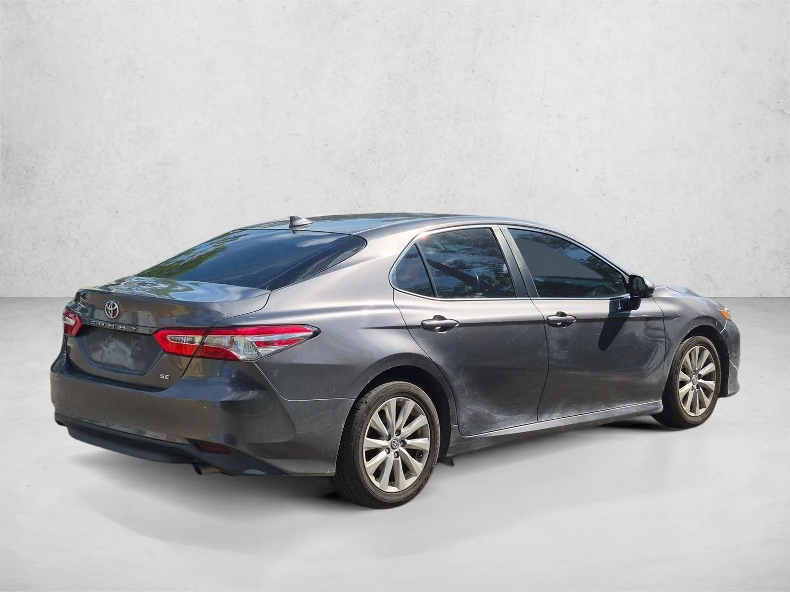 Used 2020 Predawn Gray Mica Toyota LE image 4