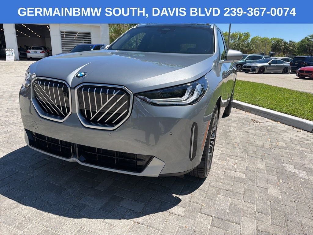 2025 BMW X3 30 XDRIVE's photo