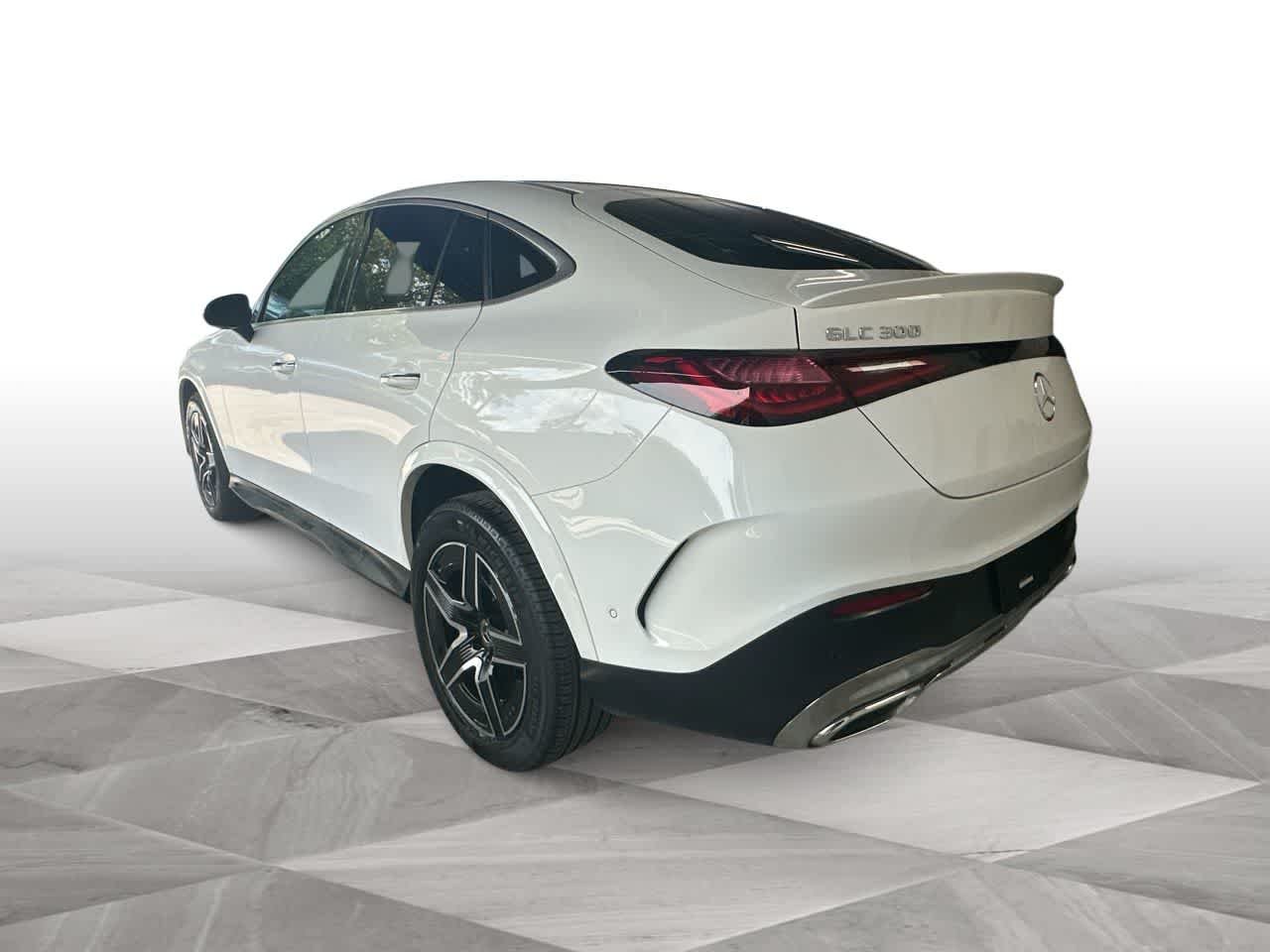 Used 2025 Polar White Mercedes-Benz GLC 300 image 6