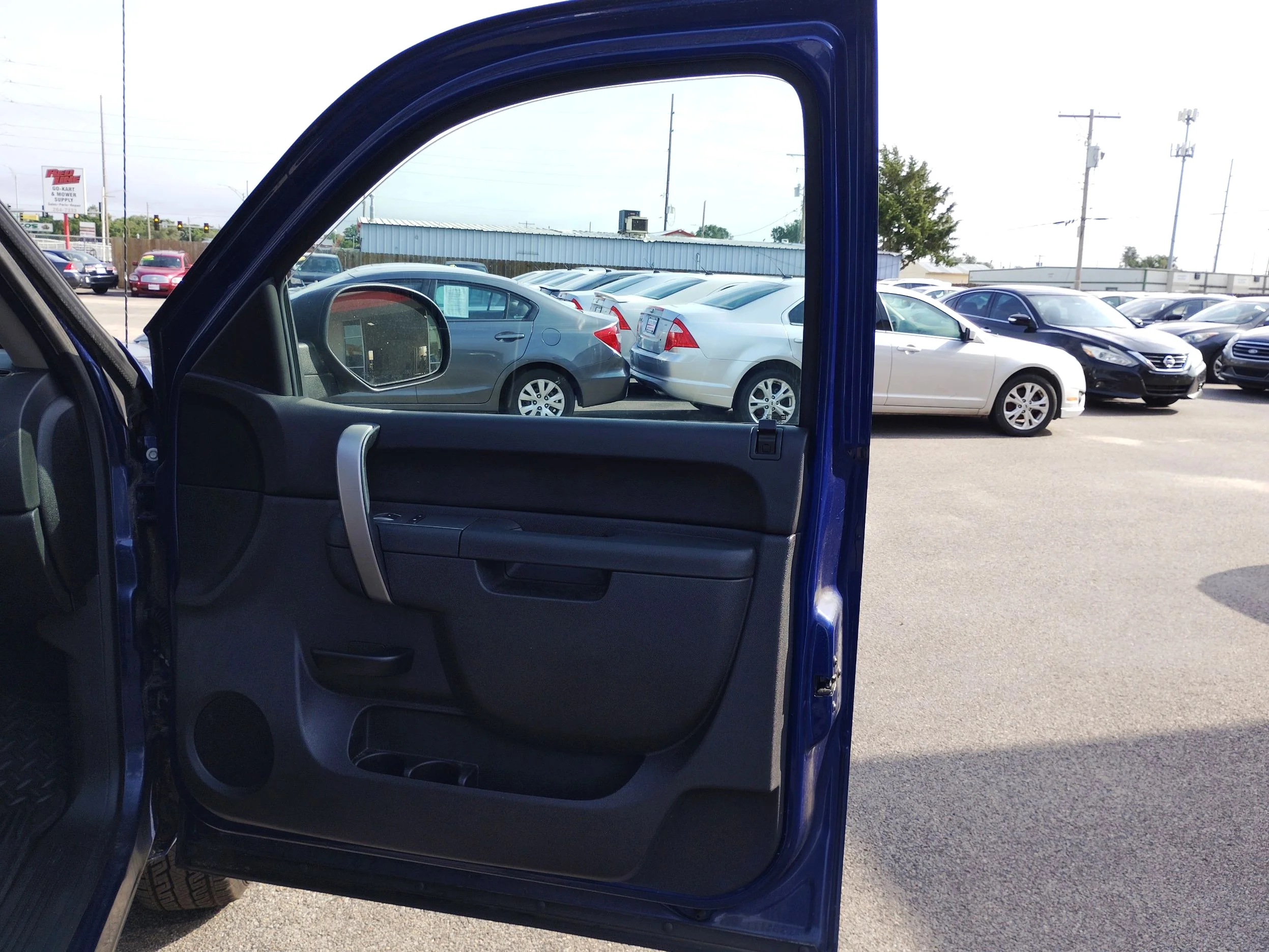 Used 2013 Blue Chevrolet LT image 18