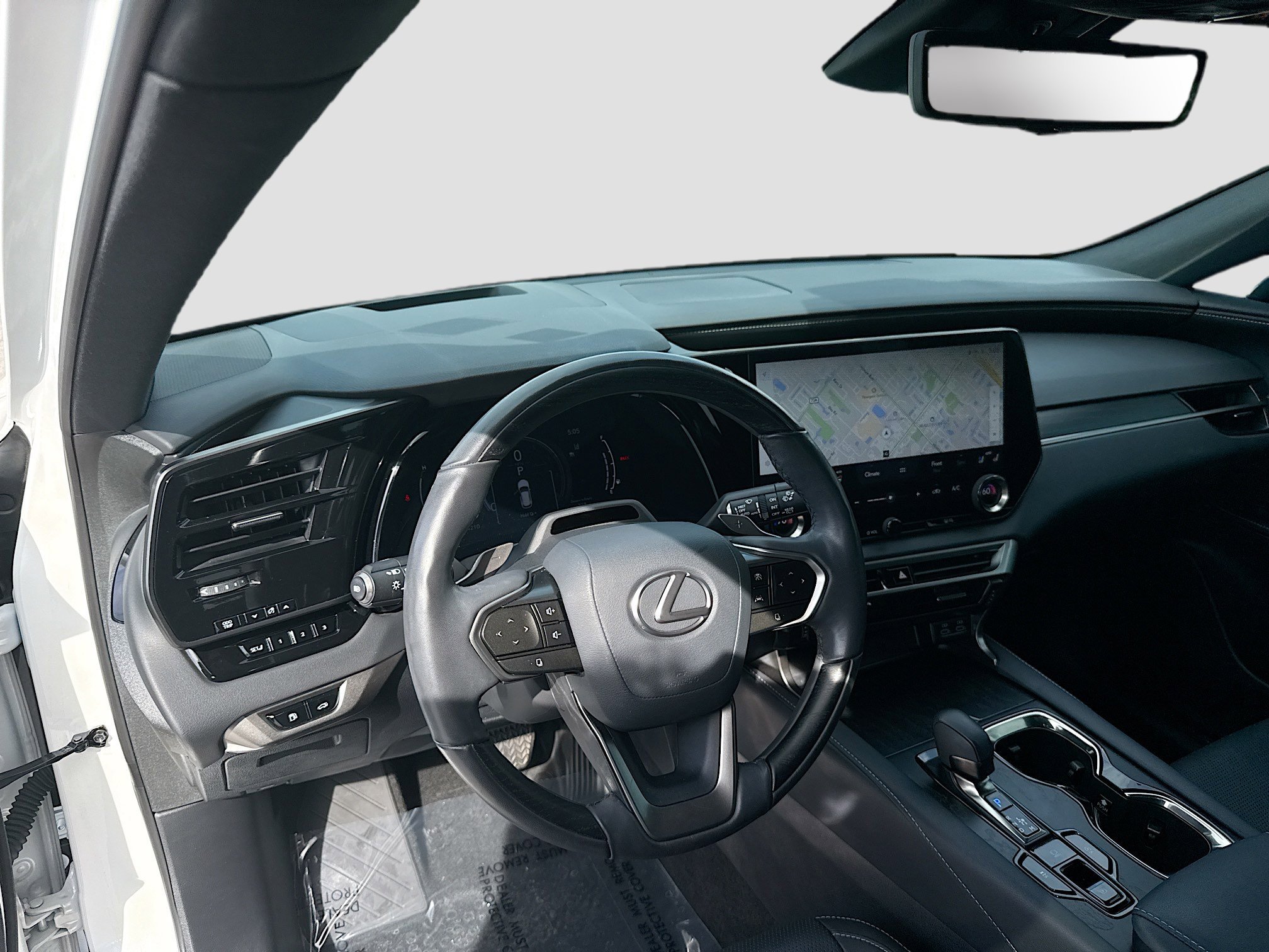 Used 2023 Eminent White Pearl Lexus RX 350 Premium Plus image 27