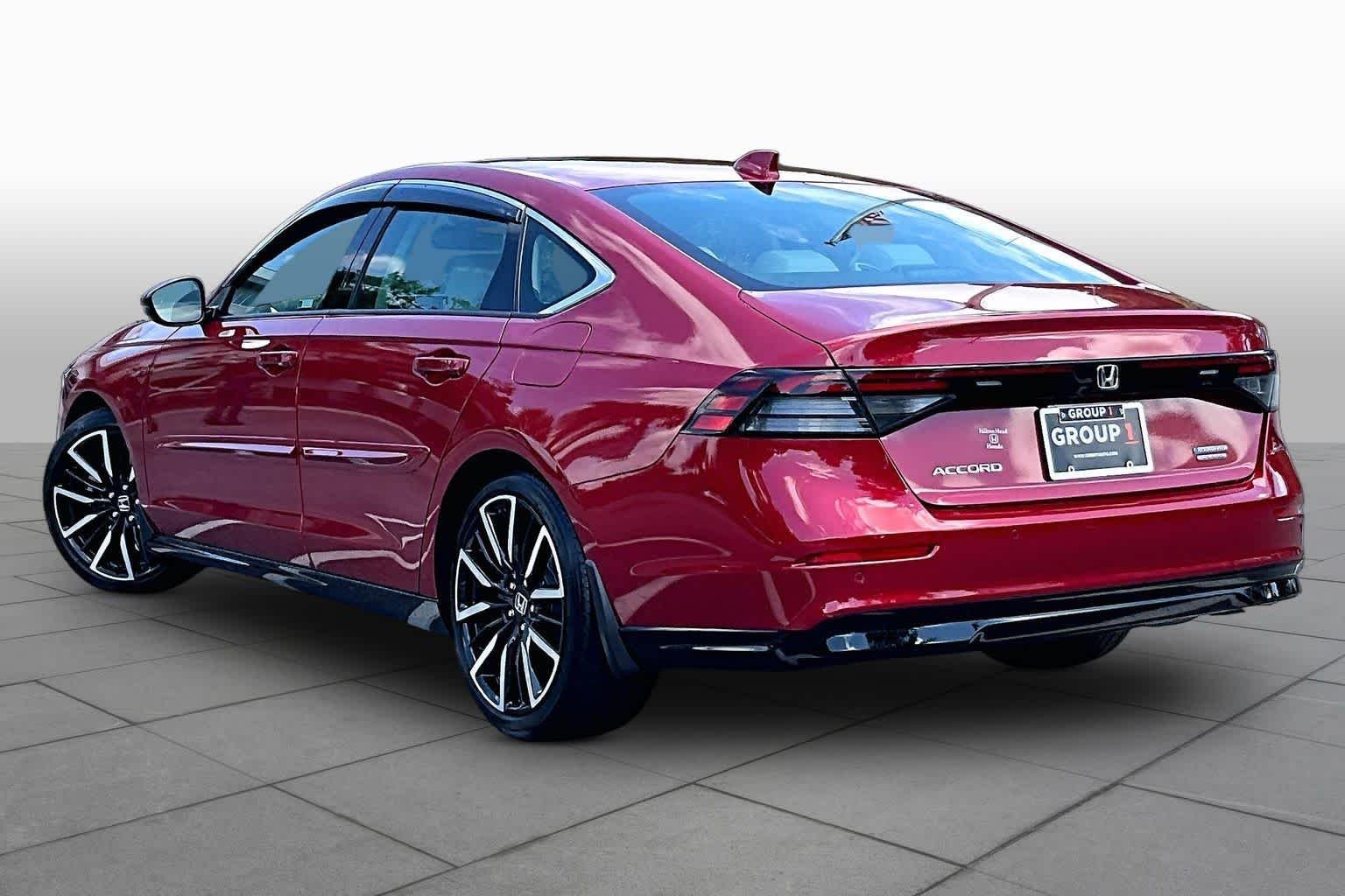 Used 2024 Radiant Red Metallic Honda Touring image 12