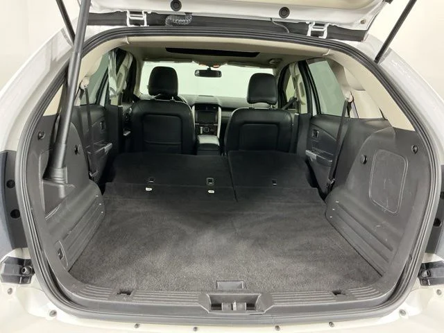 Used 2012 White Ford Sport image 30