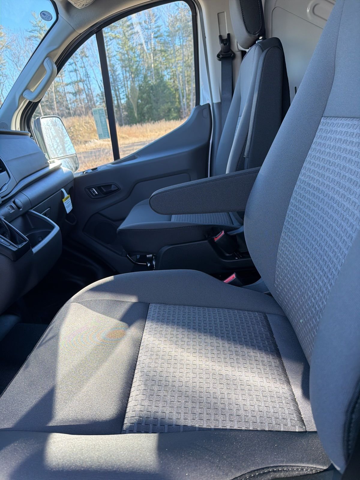 New 2026 Oxford White Ford Cargo Van image 18