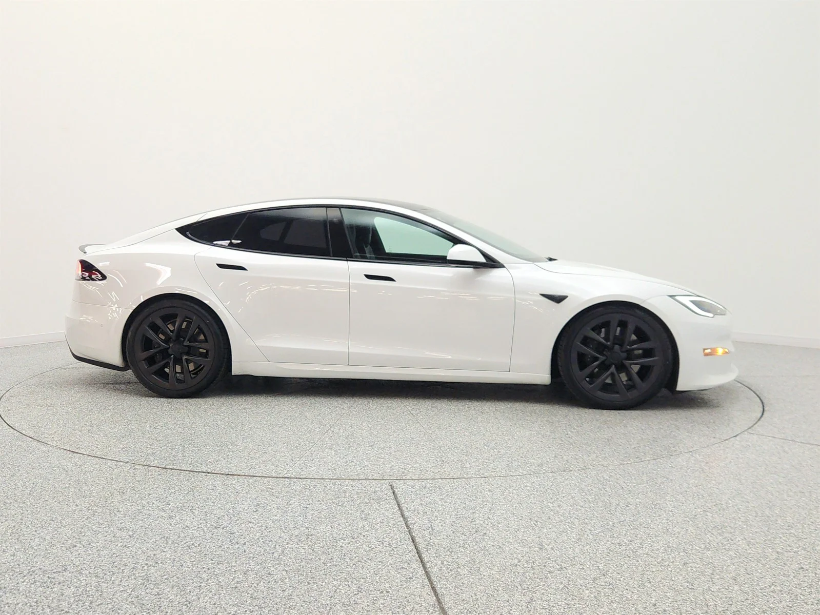 Used 2023 Pearl White Multi-Coat Tesla Plaid AWD image 4