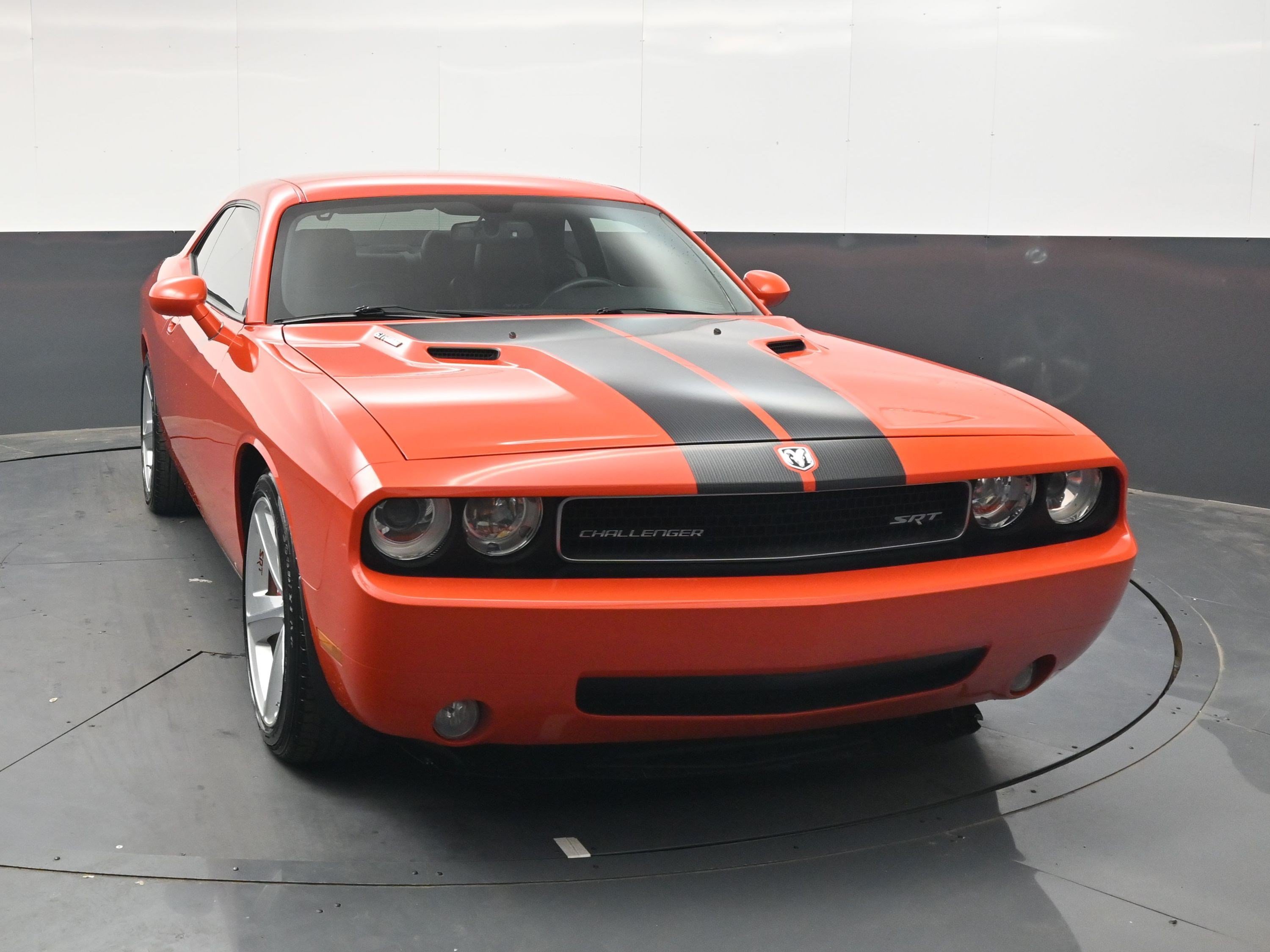 Used 2009 Hemi Orange Pearl Dodge SRT8 image 9