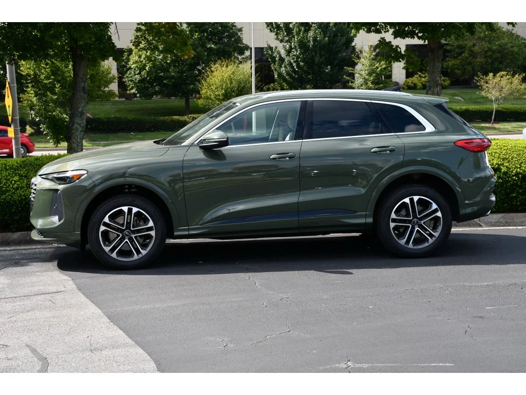 Used 2025 District Green Metallic Audi Premium Plus image 7