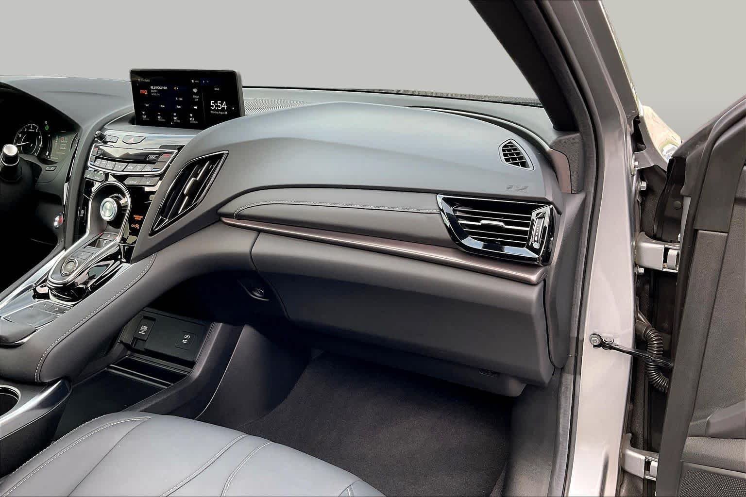 Certified Used 2025 Solar Silver Metallic Acura  image 17