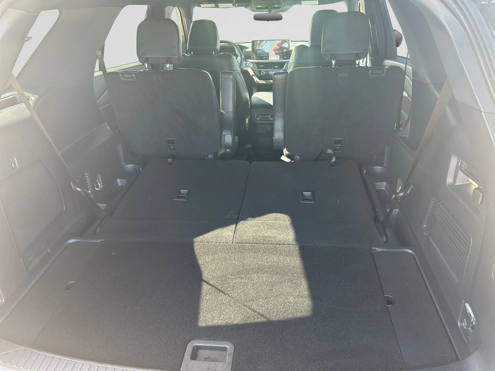 Used 2025  Ford ST-LINE 4WD Low Kms image 10