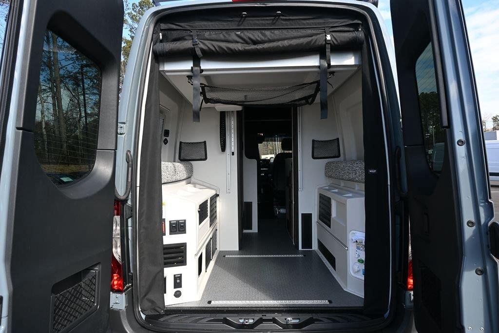Used 2025 Blue Grey Tiffin  image 32
