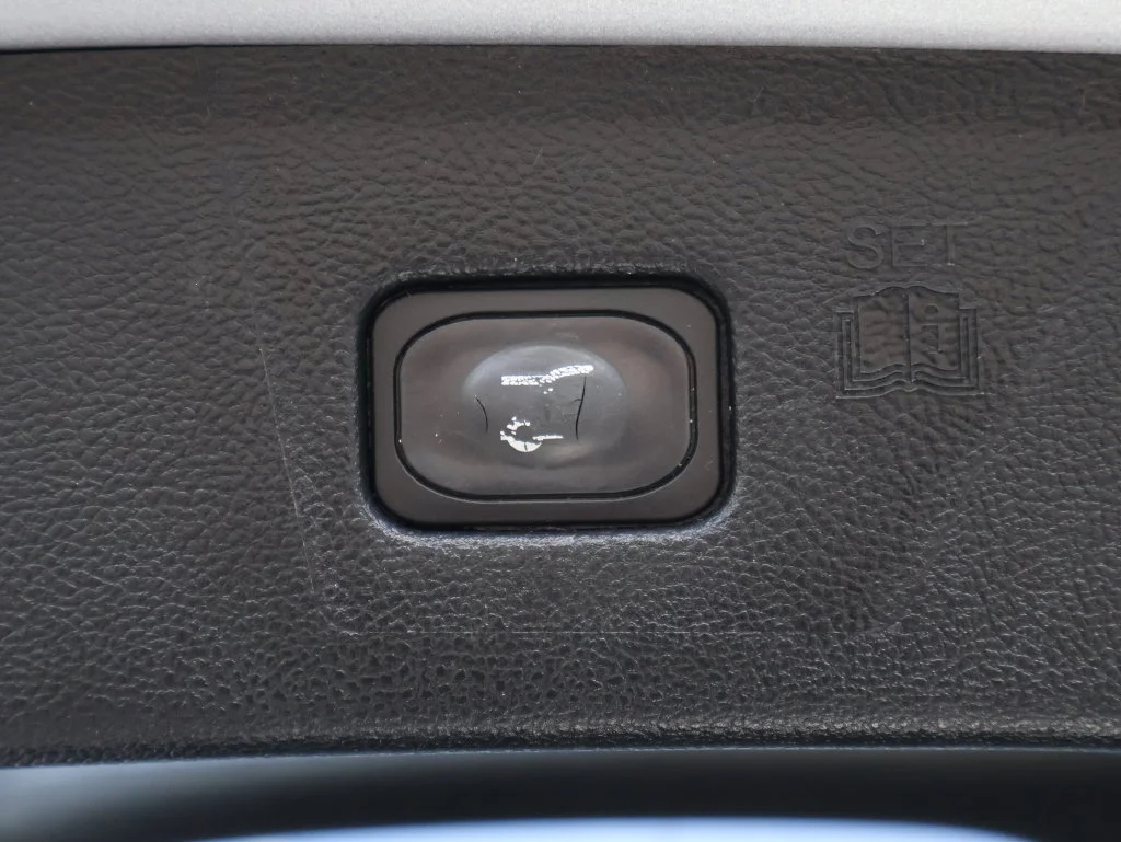 Used 2022 Silver Ford Titanium image 17
