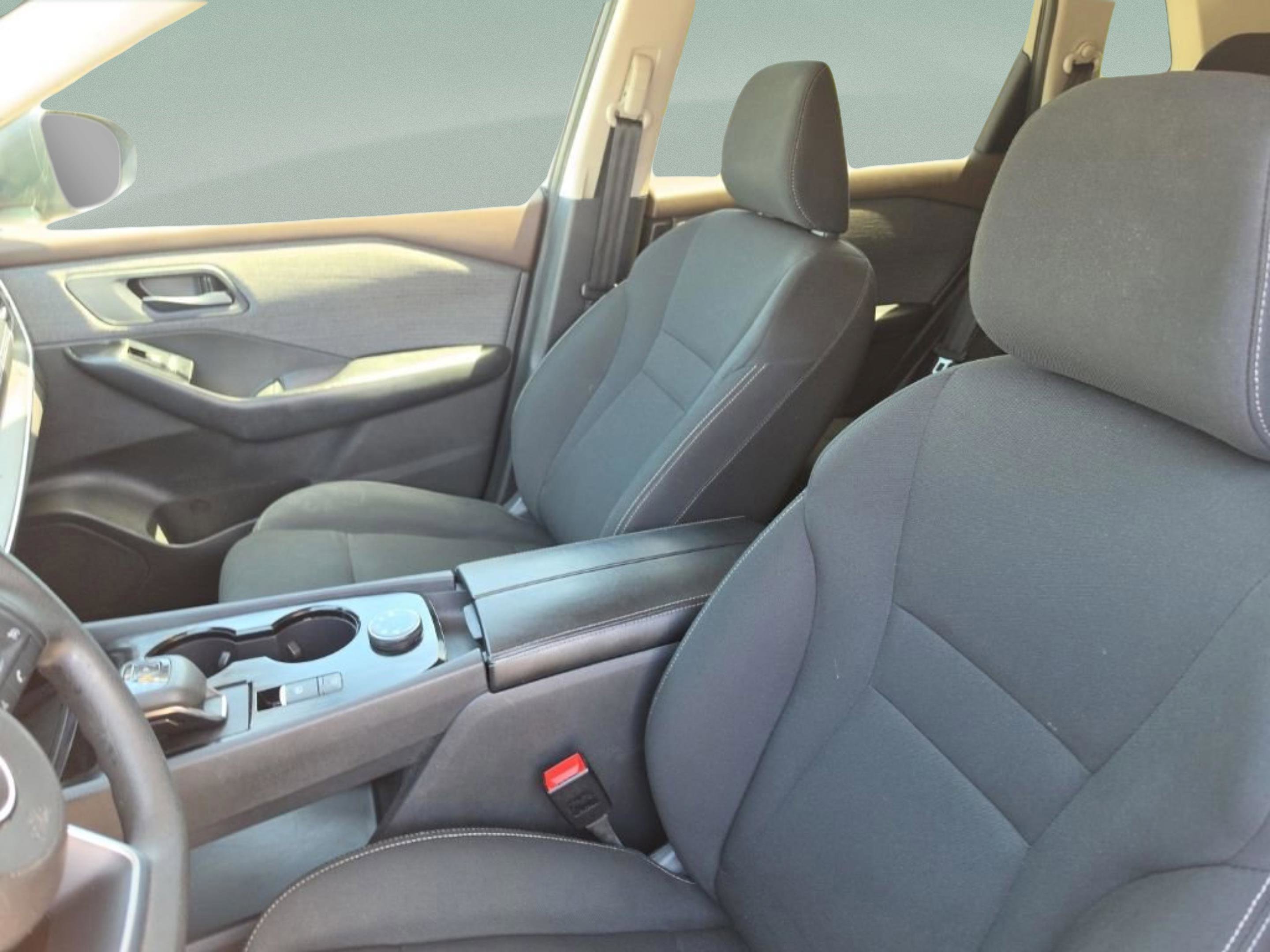 Used 2023 Gry/gray Nissan S image 20