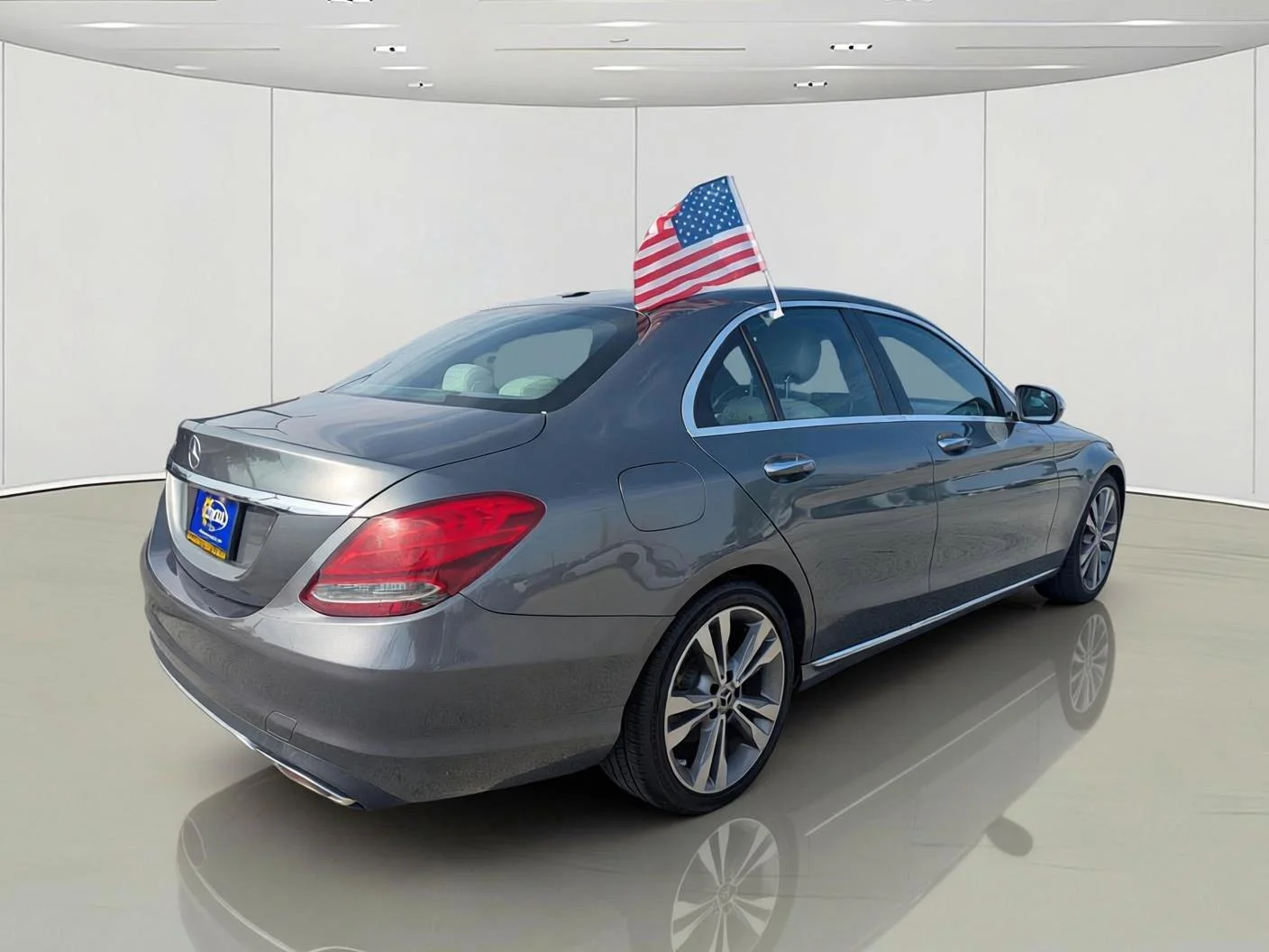 Used 2018 Gray Mercedes-Benz C 300 image 6