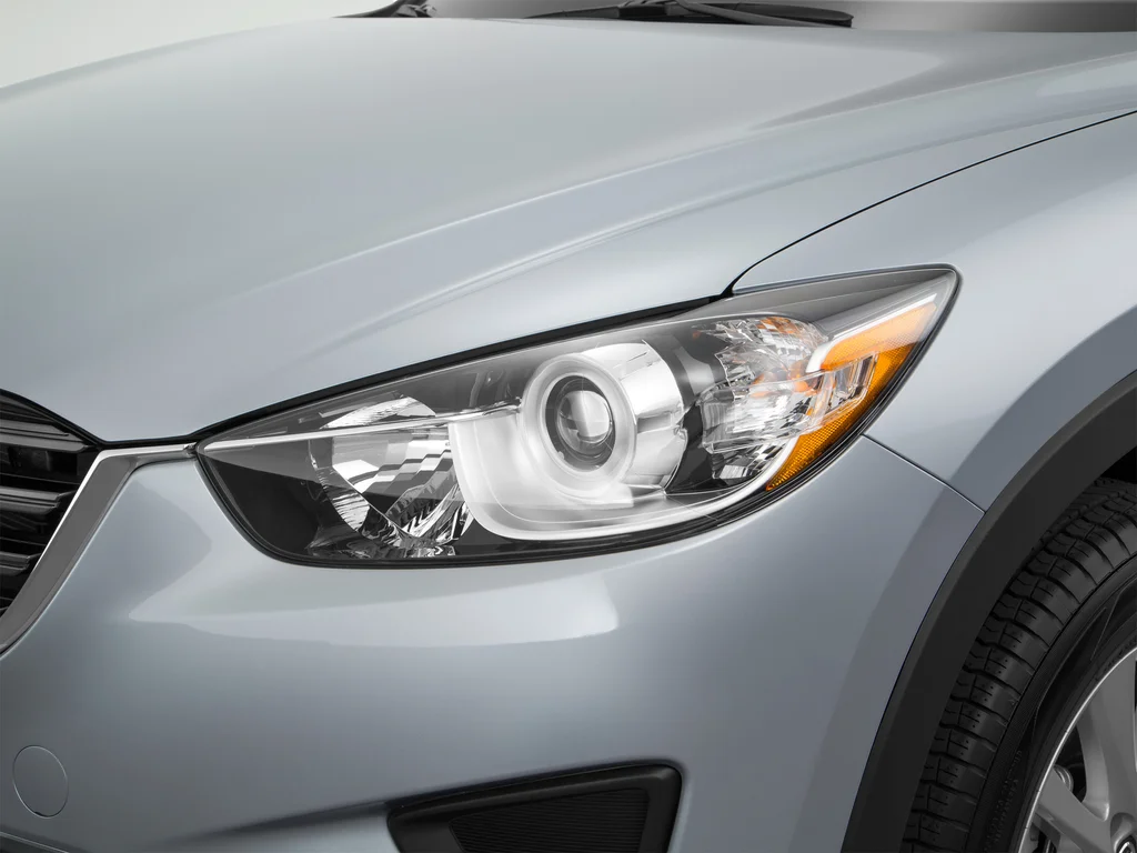 Used 2016 Silver Mazda Sport image 47