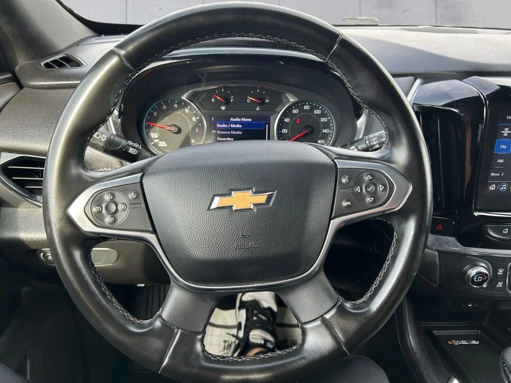 Used 2023 White Chevrolet LT image 9
