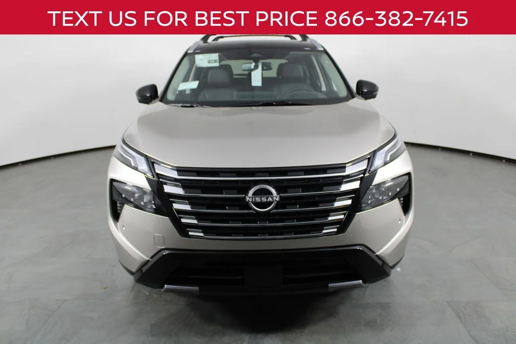 New 2026 Champagne Silver Metallic / Super Black Two-tone Nissan Platinum image 10