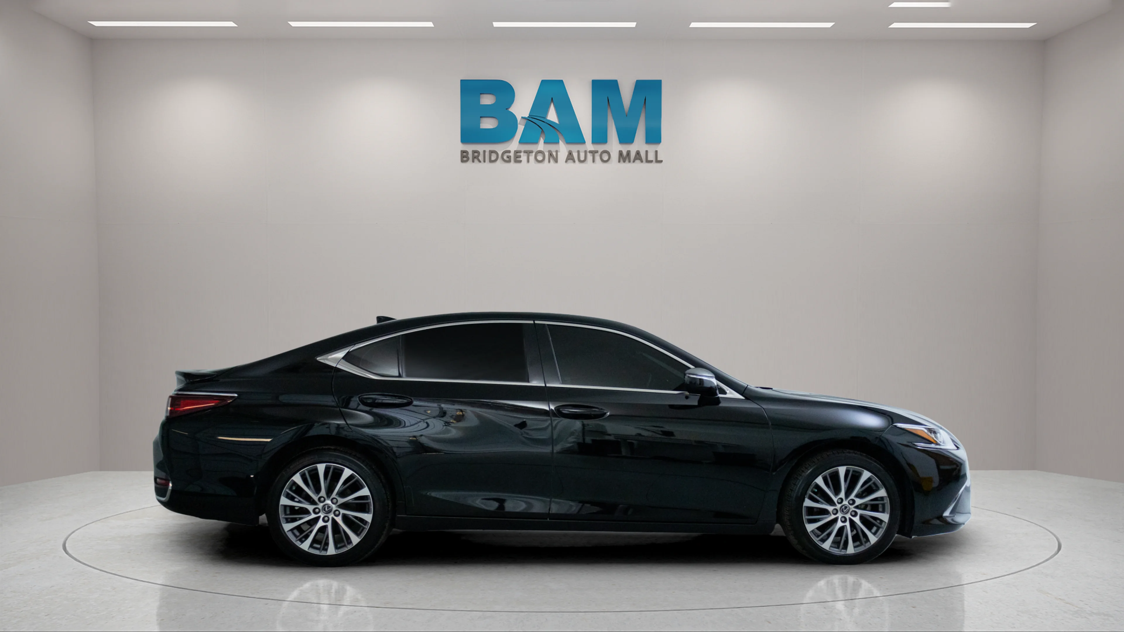 Used 2021 Black Lexus ES 250 image 8