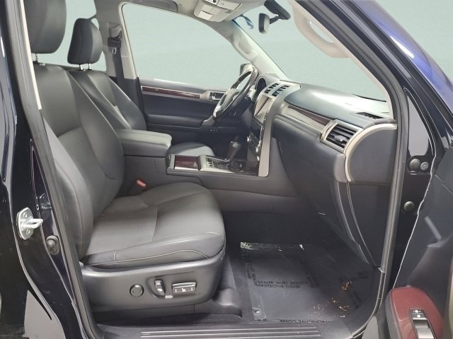 Used 2019 Nightfall Mica Lexus 460 image 15
