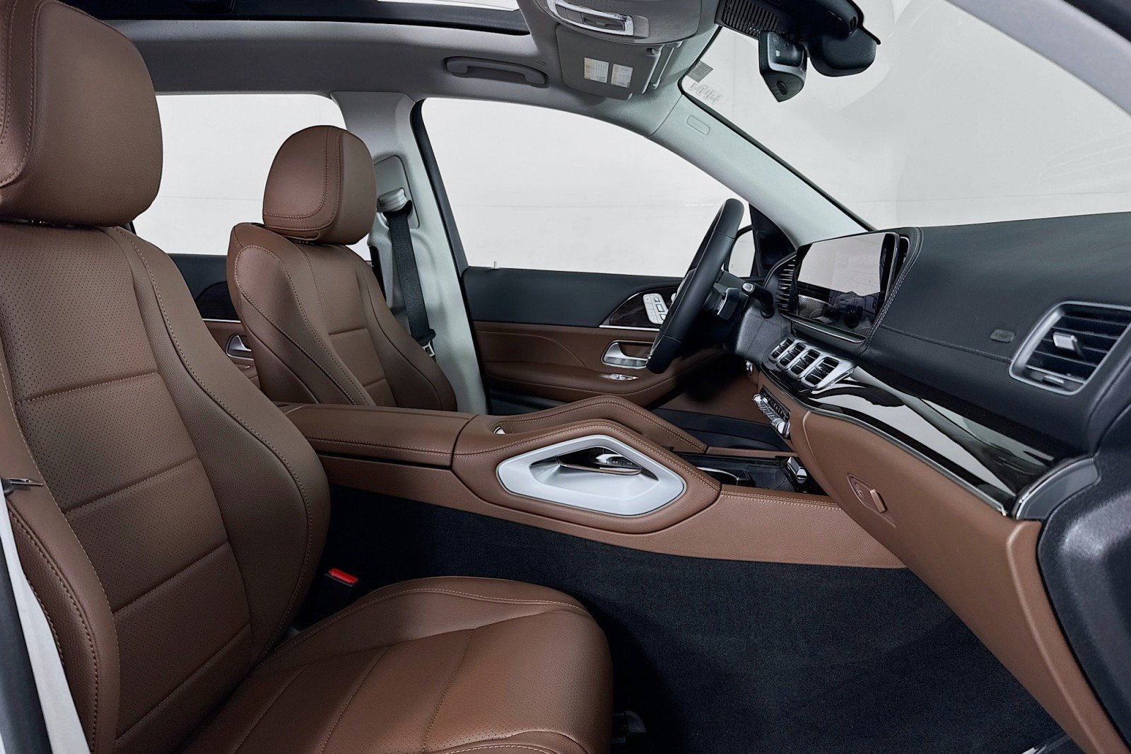New 2026 Polar White Mercedes-Benz GLS 450 4MATIC® SUV image 6