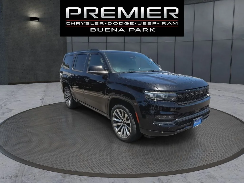 Used 2022 Black Jeep Series II image 2