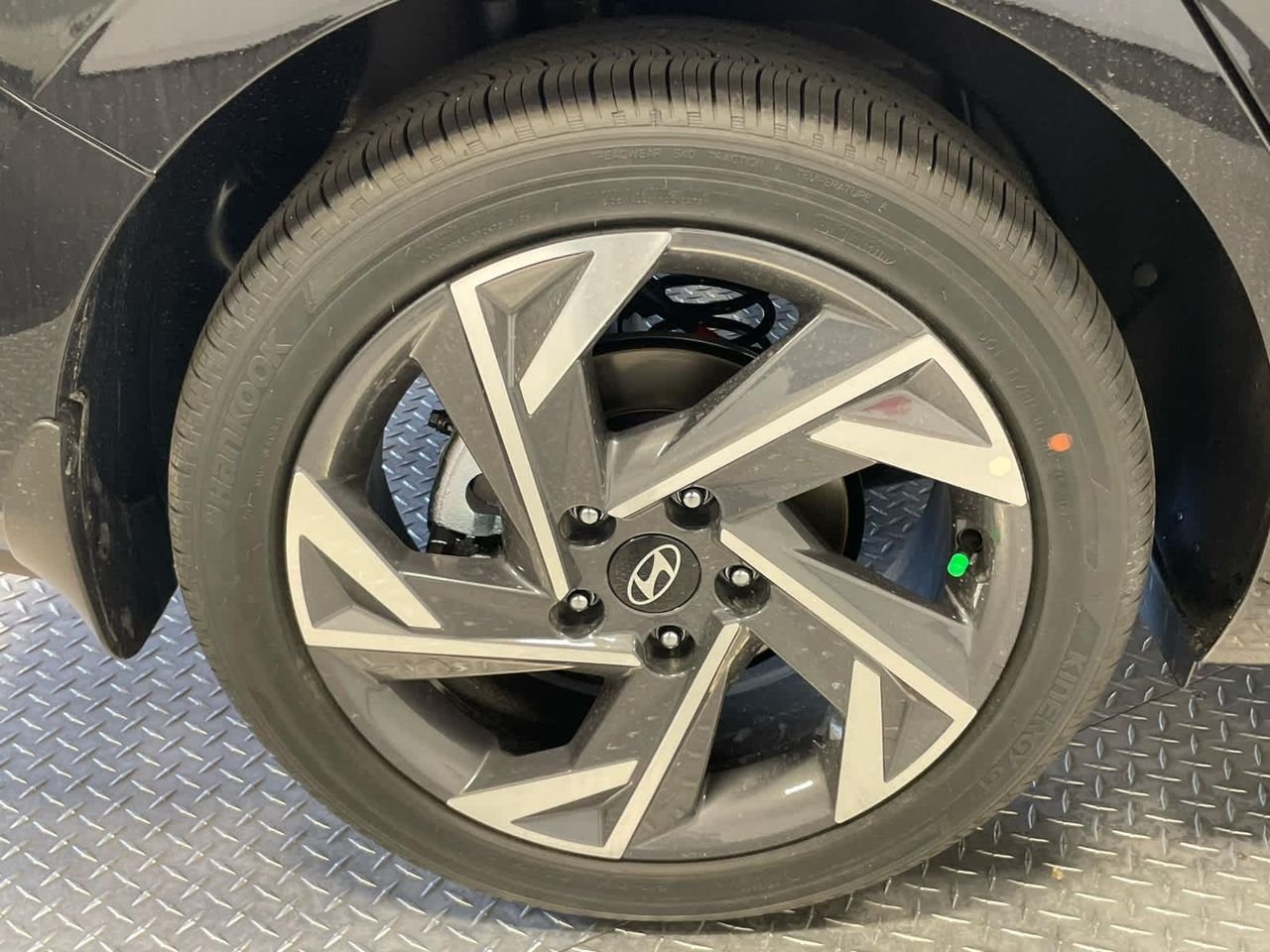 New 2026 Abyss Black Hyundai Limited image 18