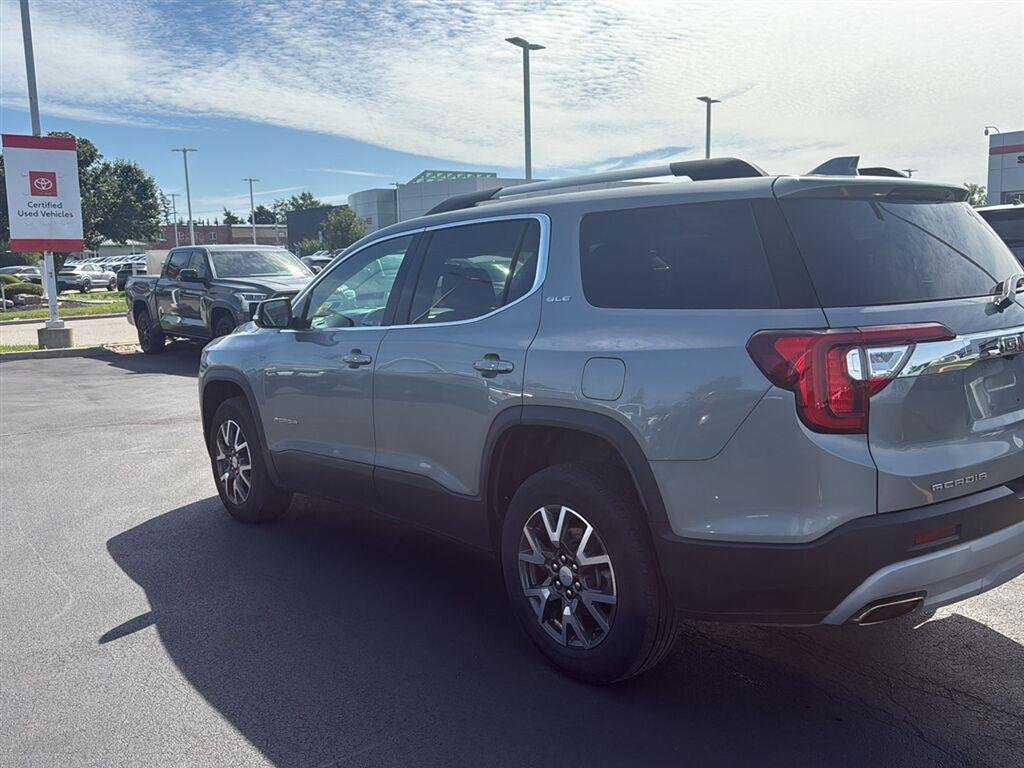 Used 2023 Sterling Metallic GMC SLE image 5