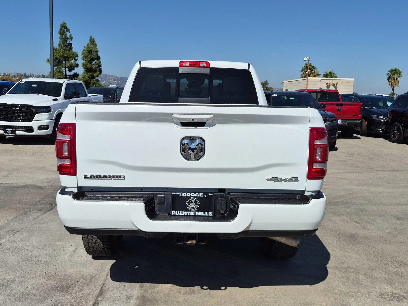 Used 2024  RAM TRUCK LARAM image 5