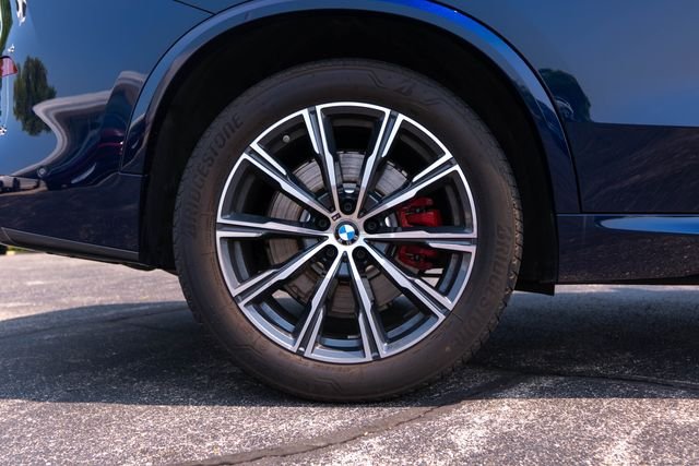 2026 BMW X5 M60i - Photo 12