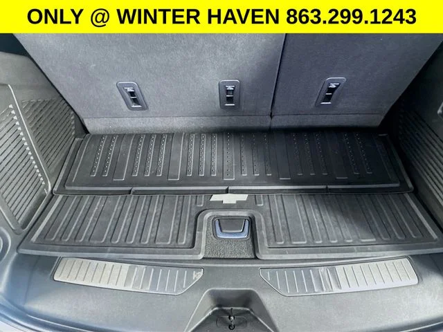 Used 2023 Beige Chevrolet High Country image 27