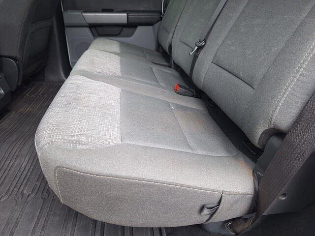 Used 2024 Oxford White Ford XLT image 24