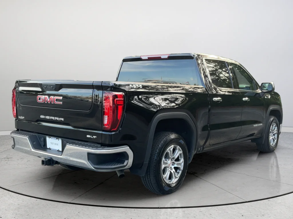 2025 GMC Sierra 1500 SLT - Photo 7