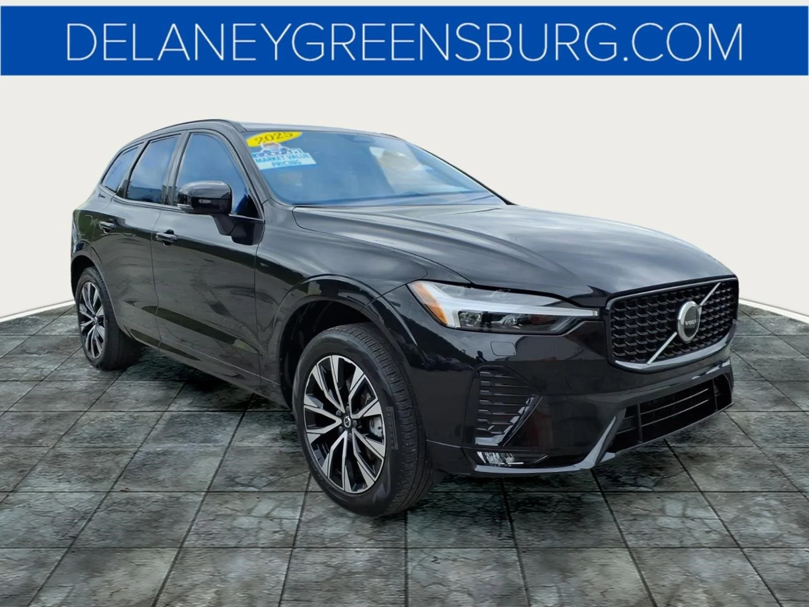 2025 Volvo XC60 B5 Core Dark AWD's photo