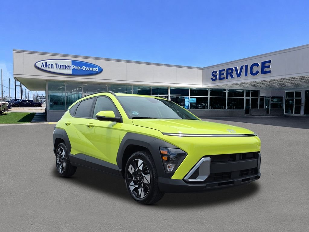 Used 2025 Yellow Hyundai SEL image 2