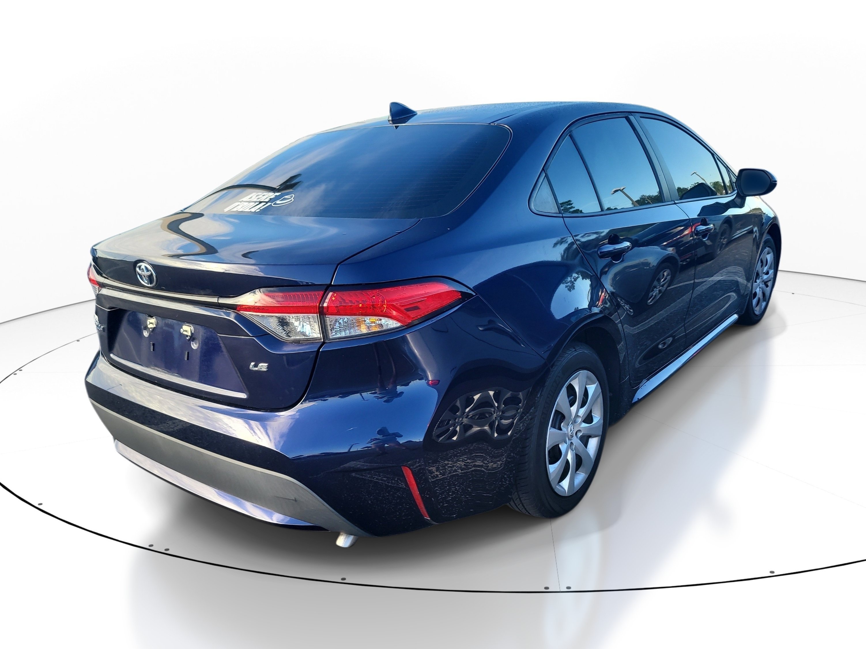 Used 2022 Blueprint Toyota LE image 6
