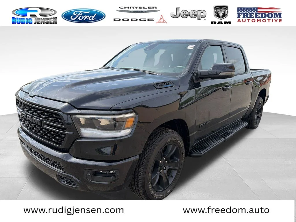 2023 RAM 1500 Big Horn/Lone Star 4x4 Crew Cab 5'7's photo