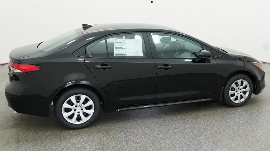 New 2026 Midnight Black Metallic Toyota LE image 16