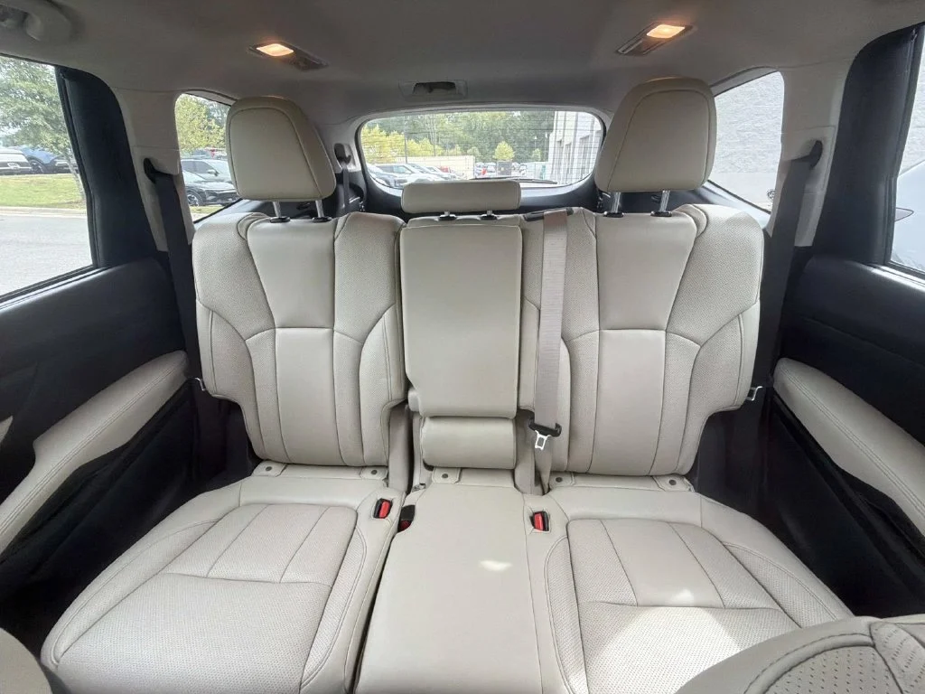 Used 2019 Blue Subaru Limited image 25