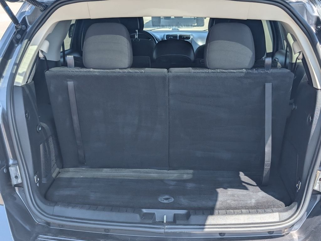 Used 2019 Gray Dodge SE image 10