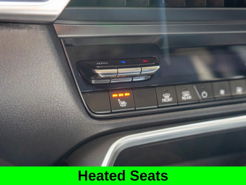 Used 2025 Black Mazda 3.3 Turbo Preferred image 27
