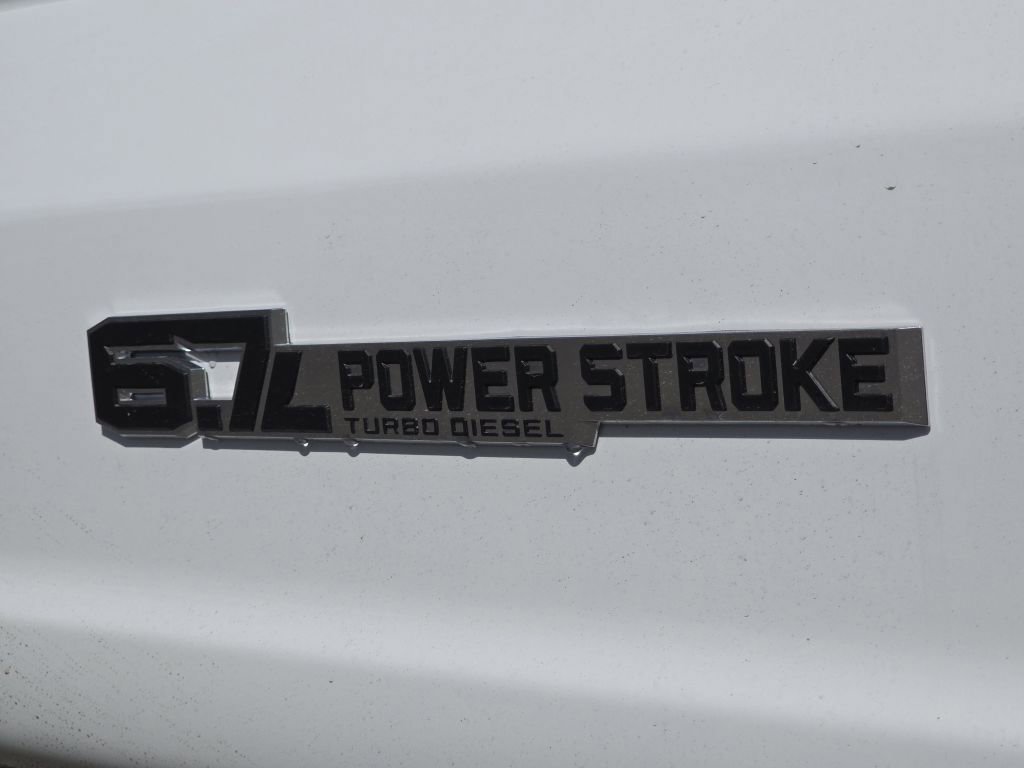New 2026 Oxford White Ford F-550® XL image 25