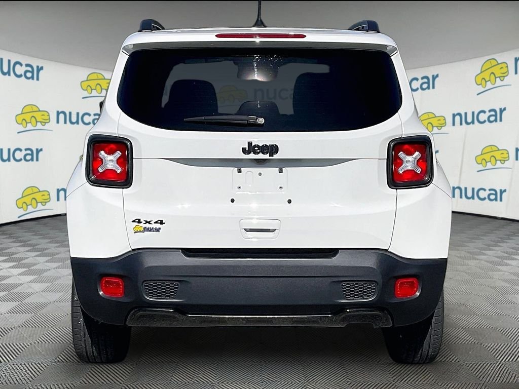 Used 2022 Alpine White Clearcoat Jeep Altitude image 5