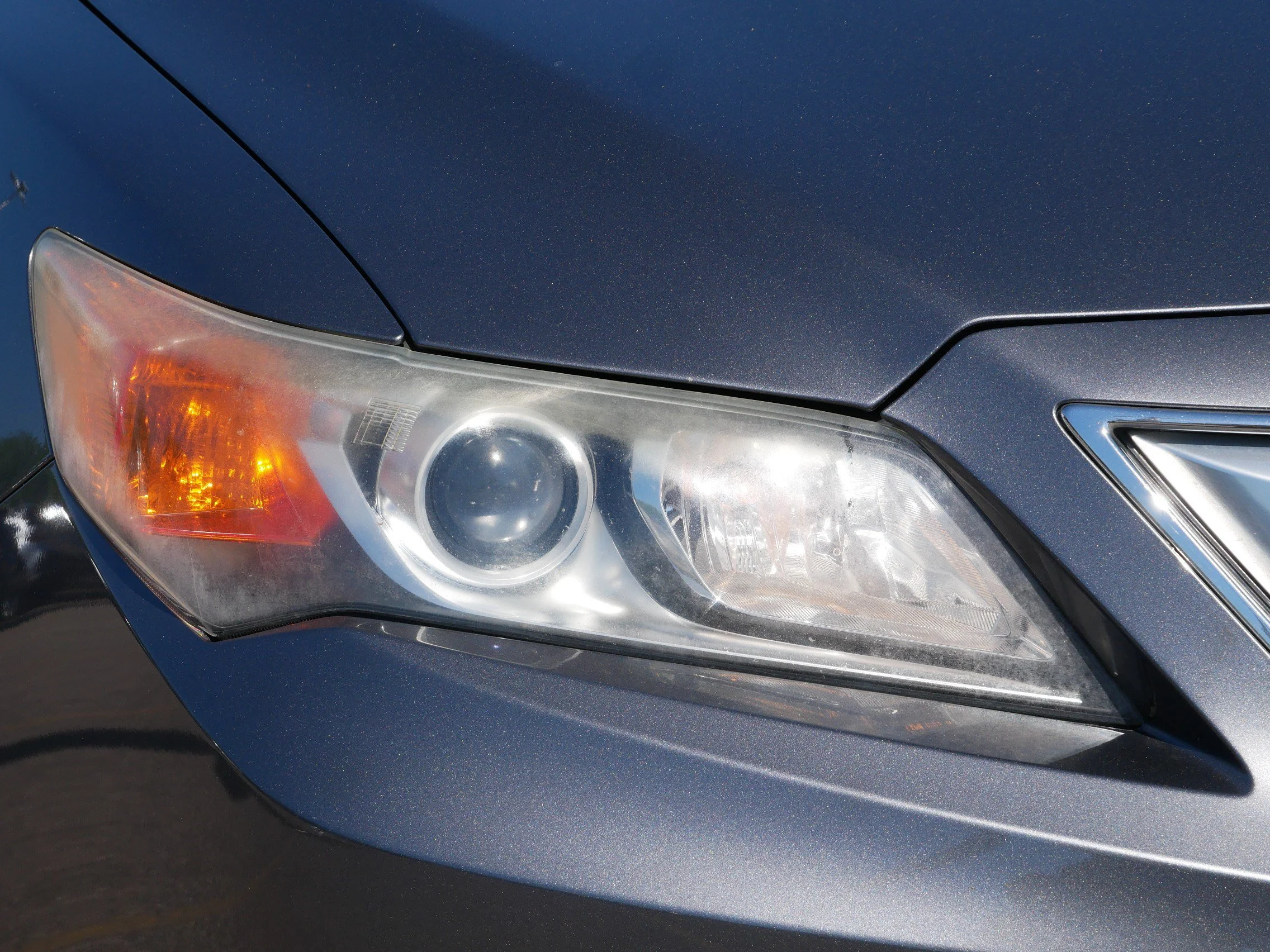 Used 2014 Polished Metal Metallic Acura 2.4L Premium Pkg image 16